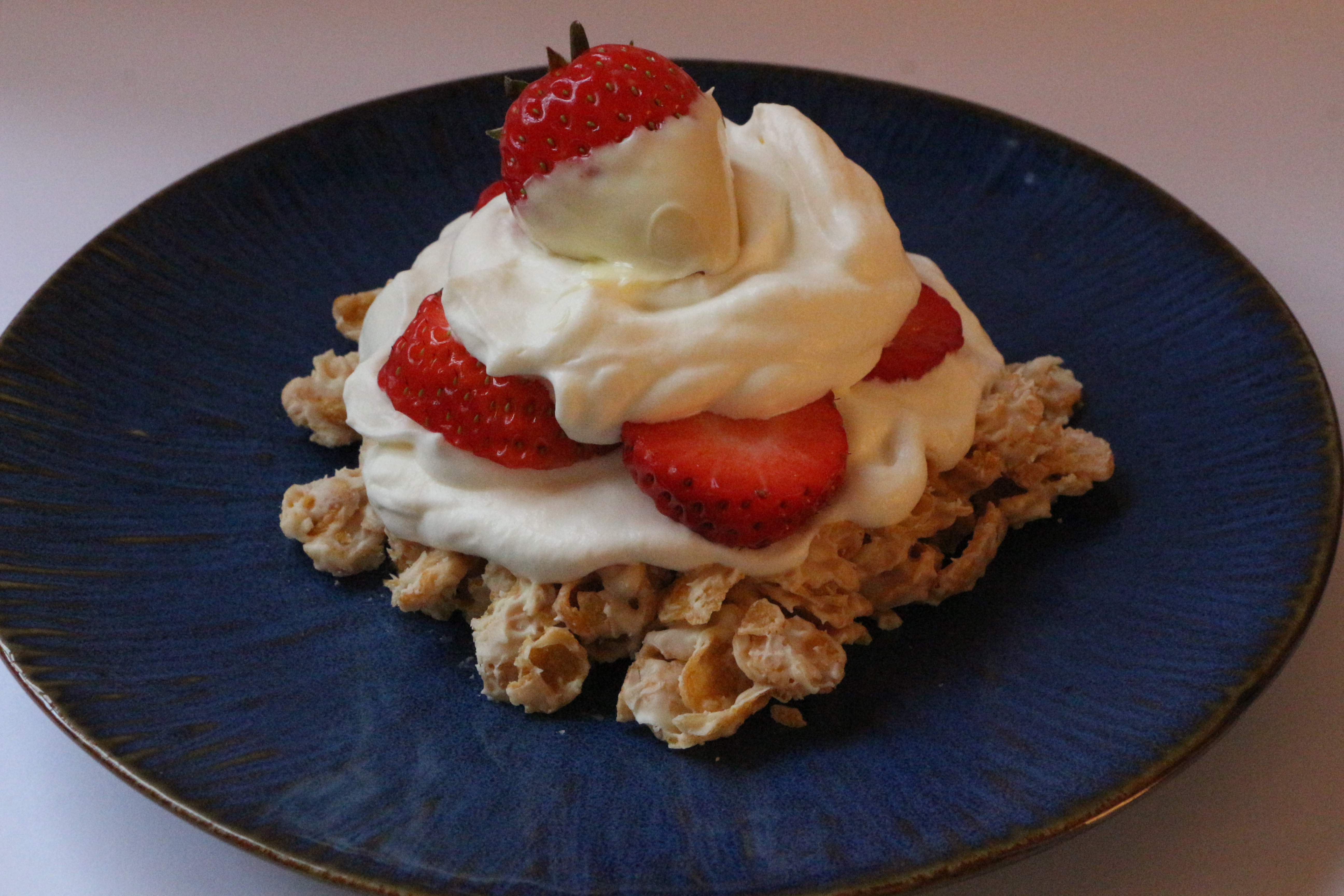 Crunchy Strawberry Tartlets
